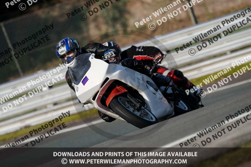 anglesey;brands hatch;cadwell park;croft;donington park;enduro digital images;event digital images;eventdigitalimages;mallory;no limits;oulton park;peter wileman photography;racing digital images;silverstone;snetterton;trackday digital images;trackday photos;vmcc banbury run;welsh 2 day enduro